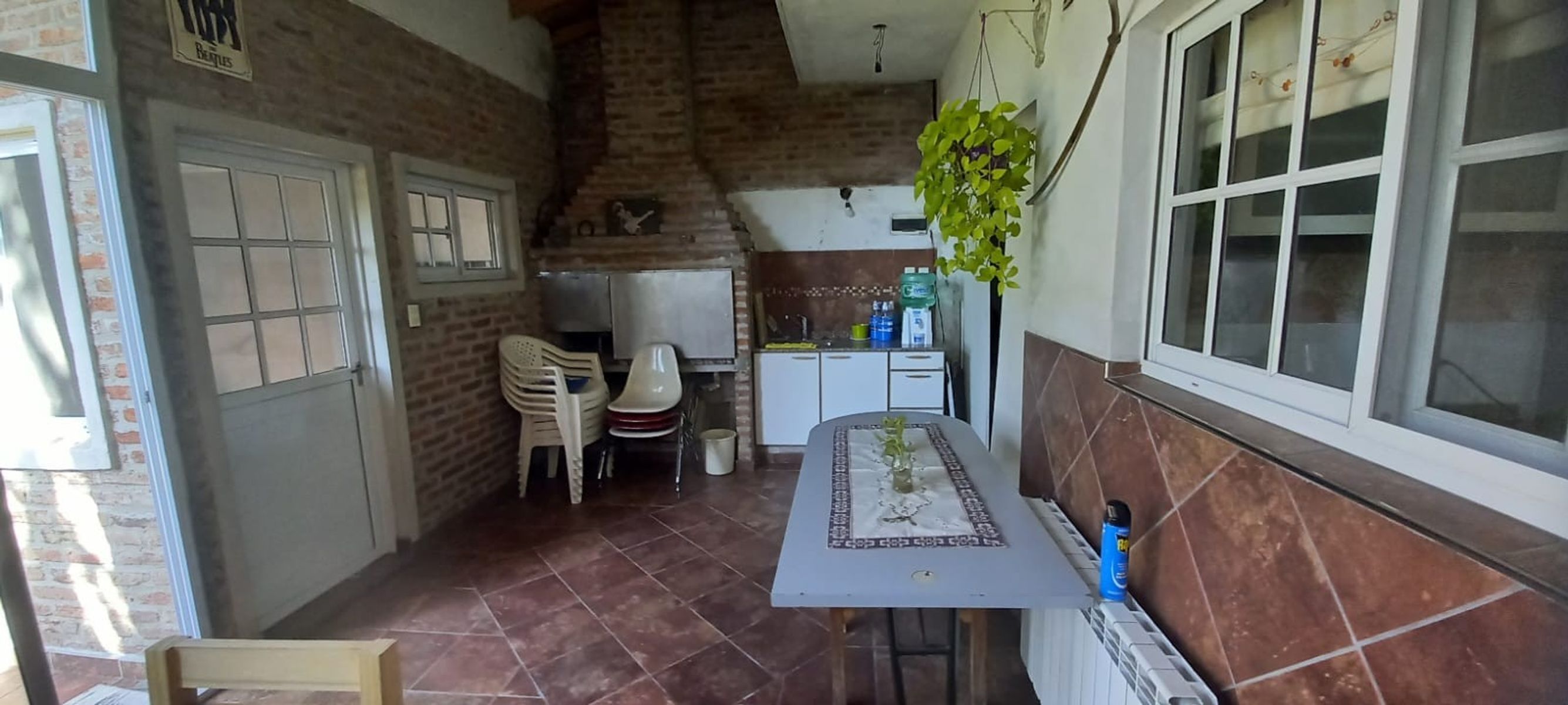 EXCELENTE CASA 4 AMBIERNTES TOTALMENTE RECICLADA CON CALEFACCION XRADIADORES CON CALDERA — foto 7