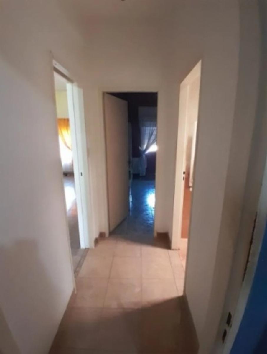 EXCELENTE CASA 4 AMBIERNTES TOTALMENTE RECICLADA CON CALEFACCION XRADIADORES CON CALDERA — foto 9