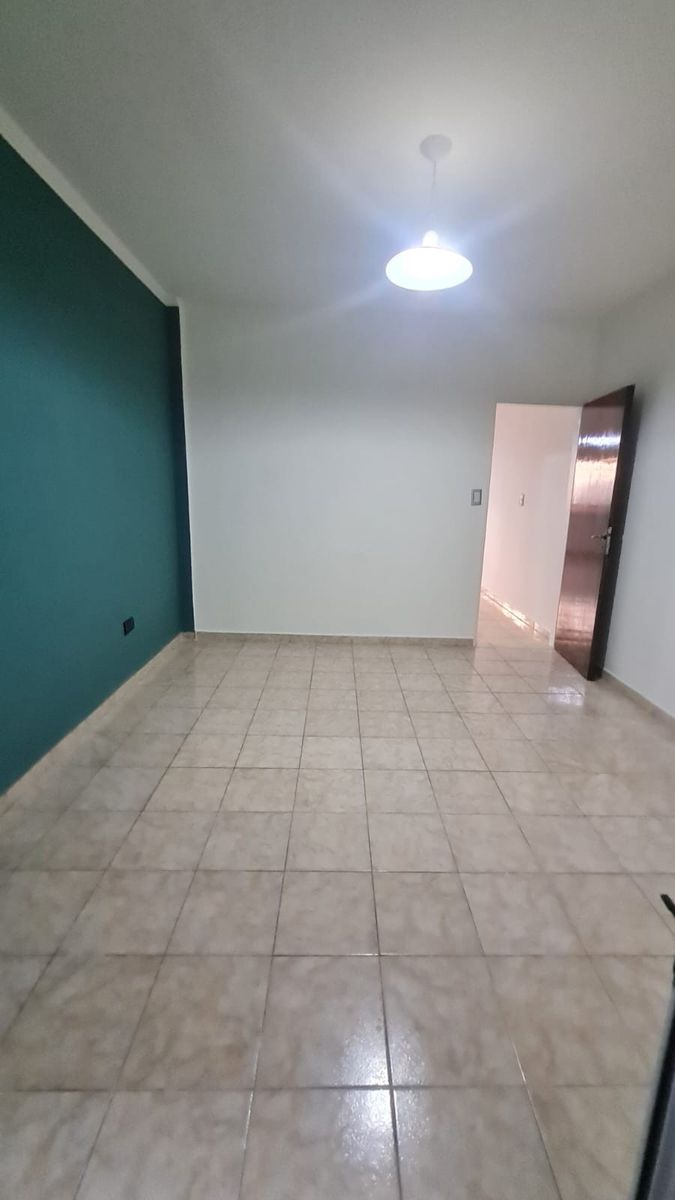 Departamento 2 ambientes planta baja con patio, Villa Luzuriaga — foto 7