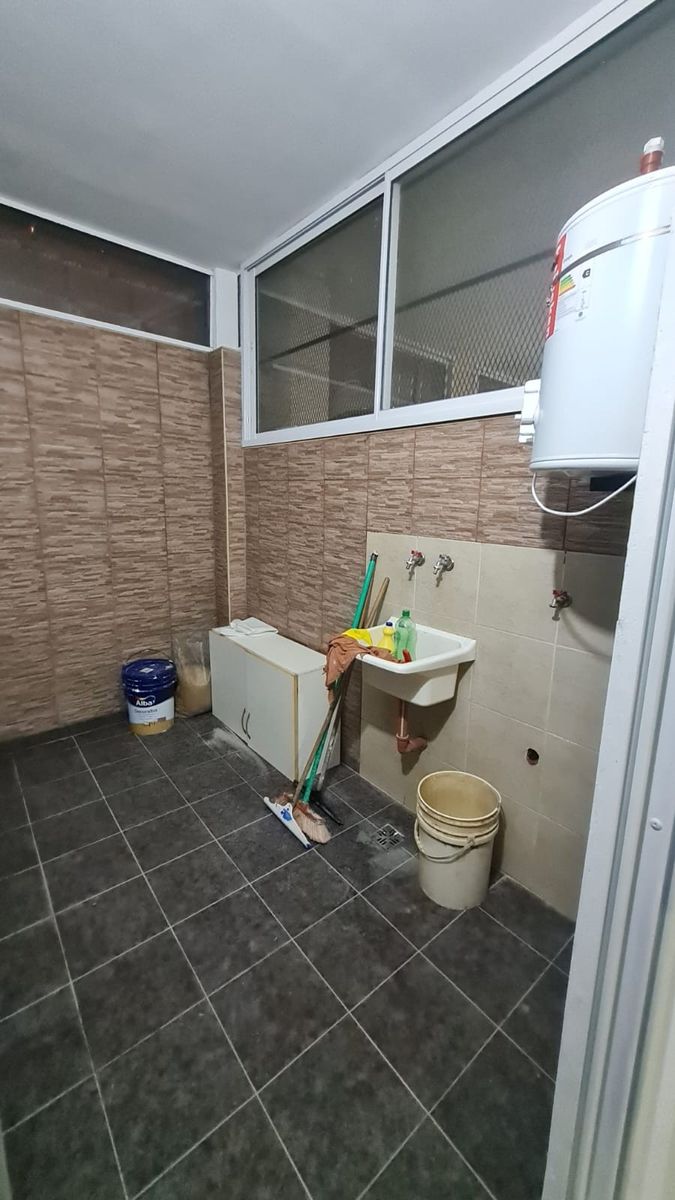 Departamento 2 ambientes planta baja con patio, Villa Luzuriaga — foto 9