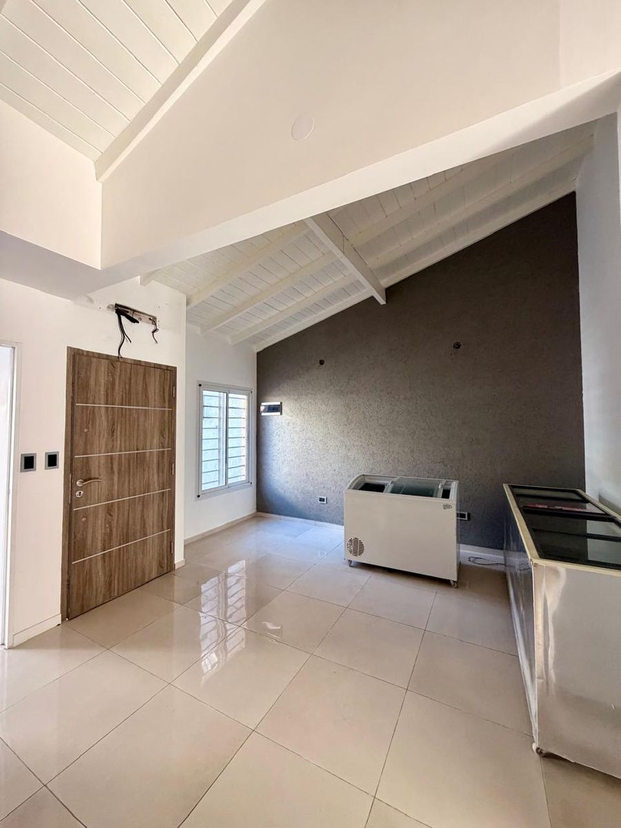 Excelente Chalet PH de 3 Ambientes Moderno con Patio y Parrilla. VillaLuzuriaga. OPORTUNIDAD — foto 7