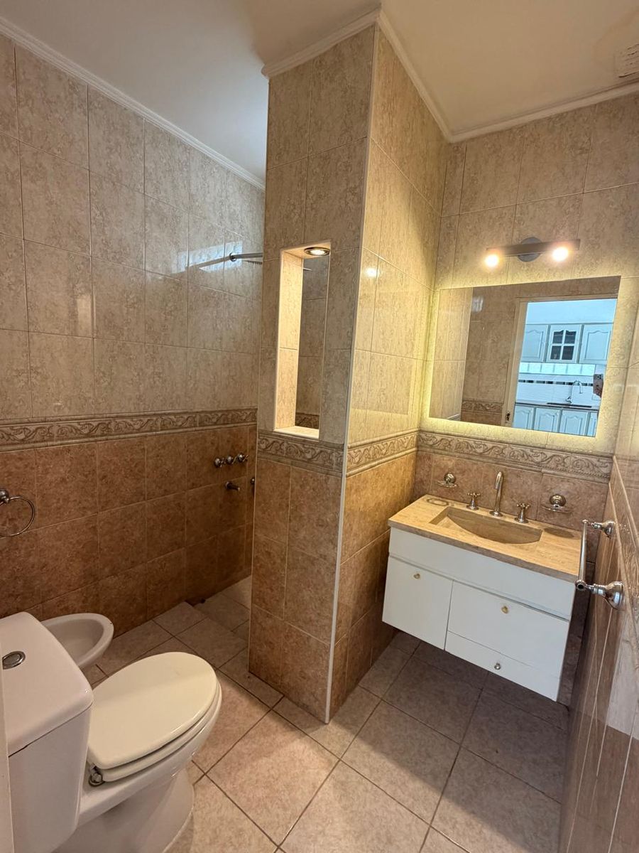 Excelente Chalet PH de 3 Ambientes Moderno con Patio y Parrilla. VillaLuzuriaga. OPORTUNIDAD — foto 13