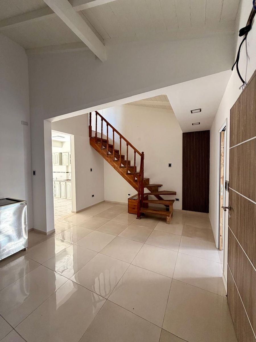 Excelente Chalet PH de 3 Ambientes Moderno con Patio y Parrilla. VillaLuzuriaga. OPORTUNIDAD — foto 15