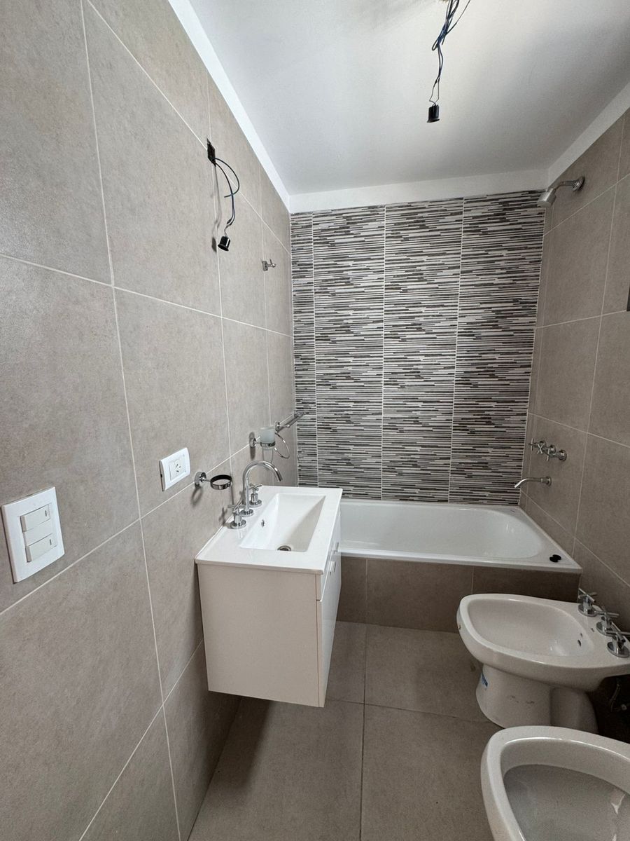 Excelente Departamento 2 Ambientes a Estrenar con Balcón y TerrazaPropiasobre Av. Arieta - Apto Crédito. — foto 8