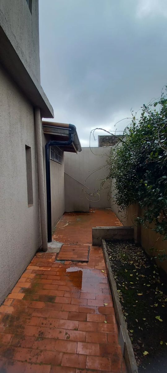 Departamento 2 ambientes en 1º piso al frente con patio. SIN EXPENSAS. Ramos Mejia - 7