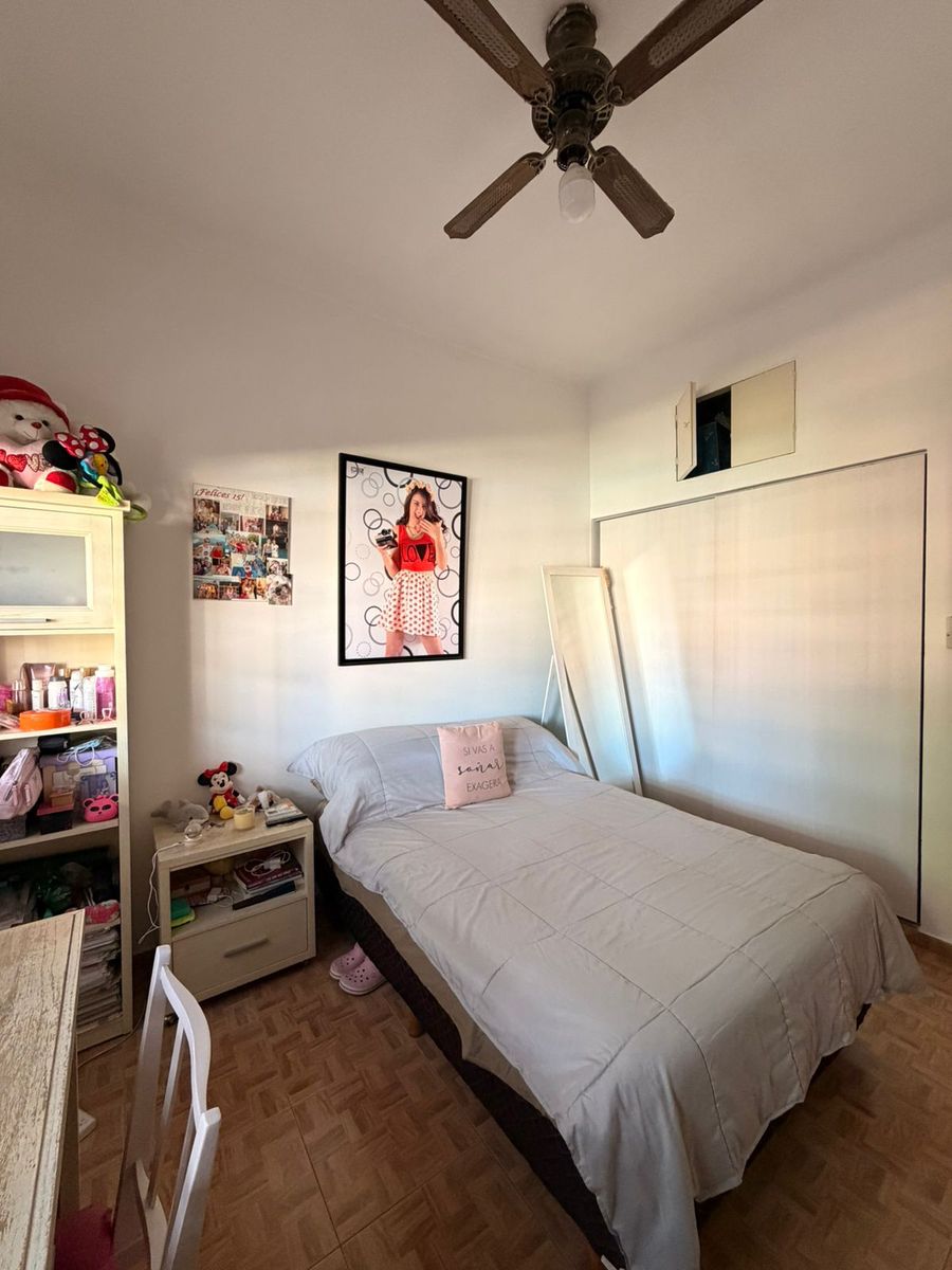 Impecable casa de 4 ambientes con parque, piscina, quincho y garage automático. Villa Luzuriaga — foto 10