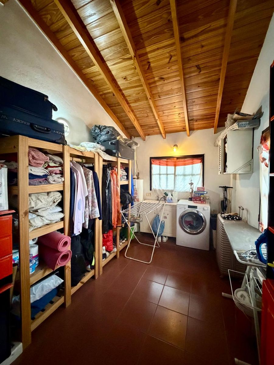 Impecable chalet PH 4 ambientes en dos plantas con piscina, quincho, fondo libre y excelente ubicación. APTO CREDITO — foto 6
