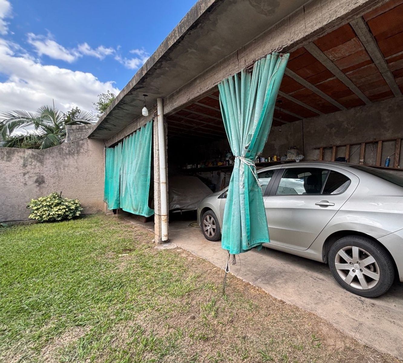 Casa 4 ambientes con garage y amplio patio - 17