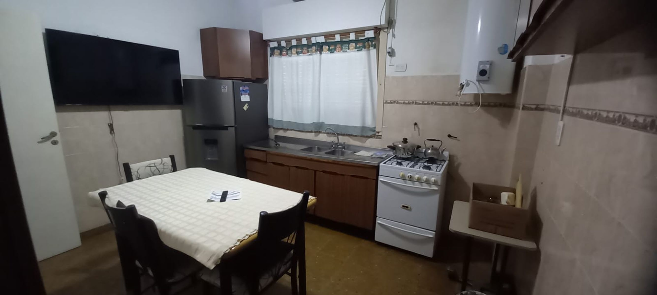 excelente casa 3 ambientes con garage y fondo libre - 4