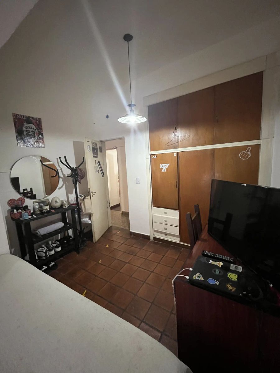 Chalet de 4 ambientes s/lote de 10 x 30 con garage y pileta - 5