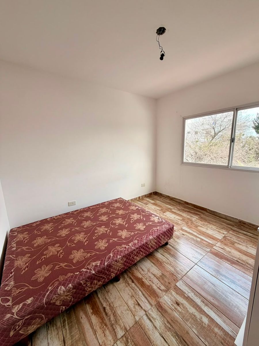 Excelente departamento 2 ambientes con terraza en comun con lavadero, sobre America. Villa Luzuriaga - 3