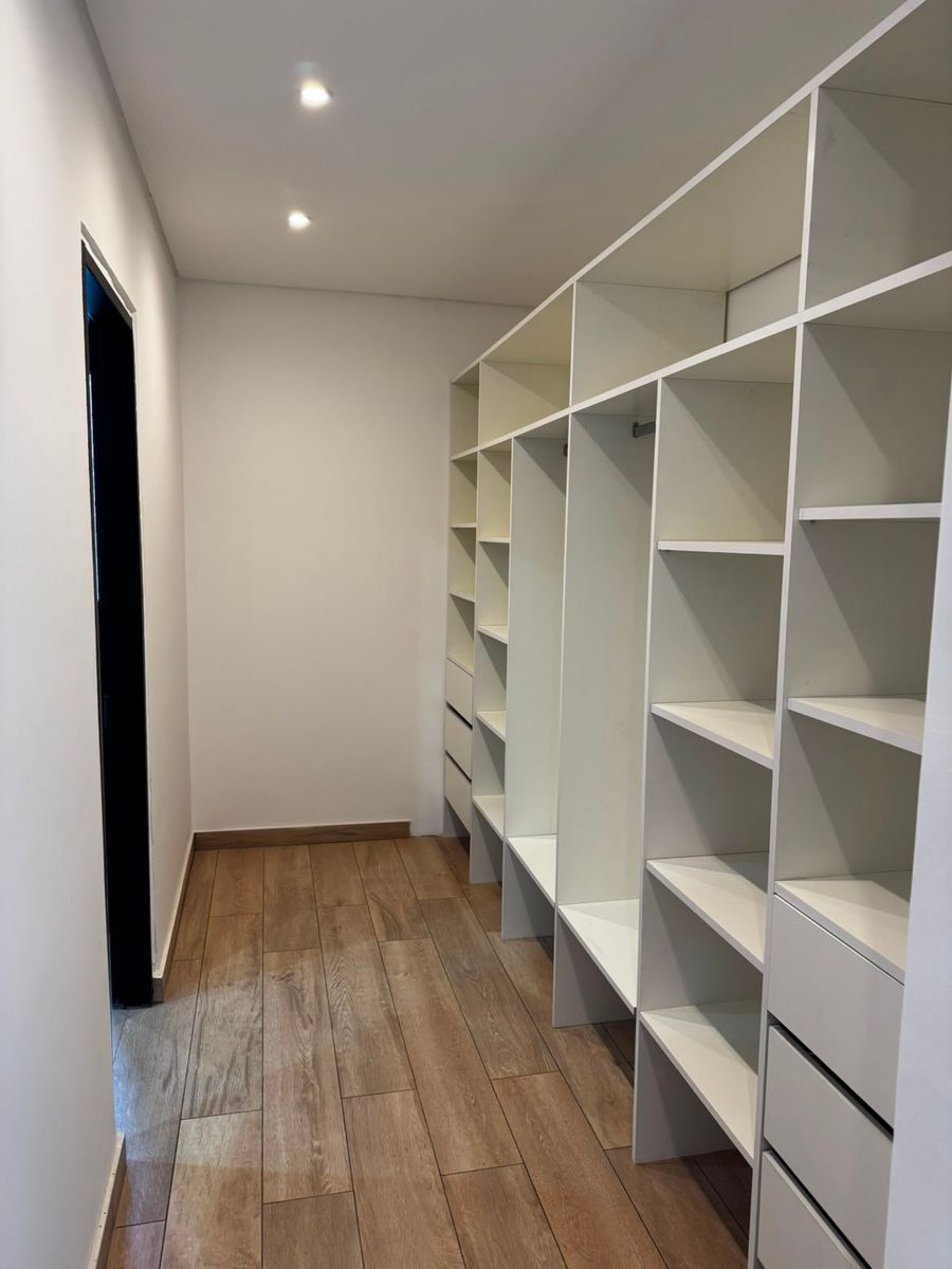 Hermosa casa de 4 ambientes a estrenar en barrio privado Cruz del Sur. - 8