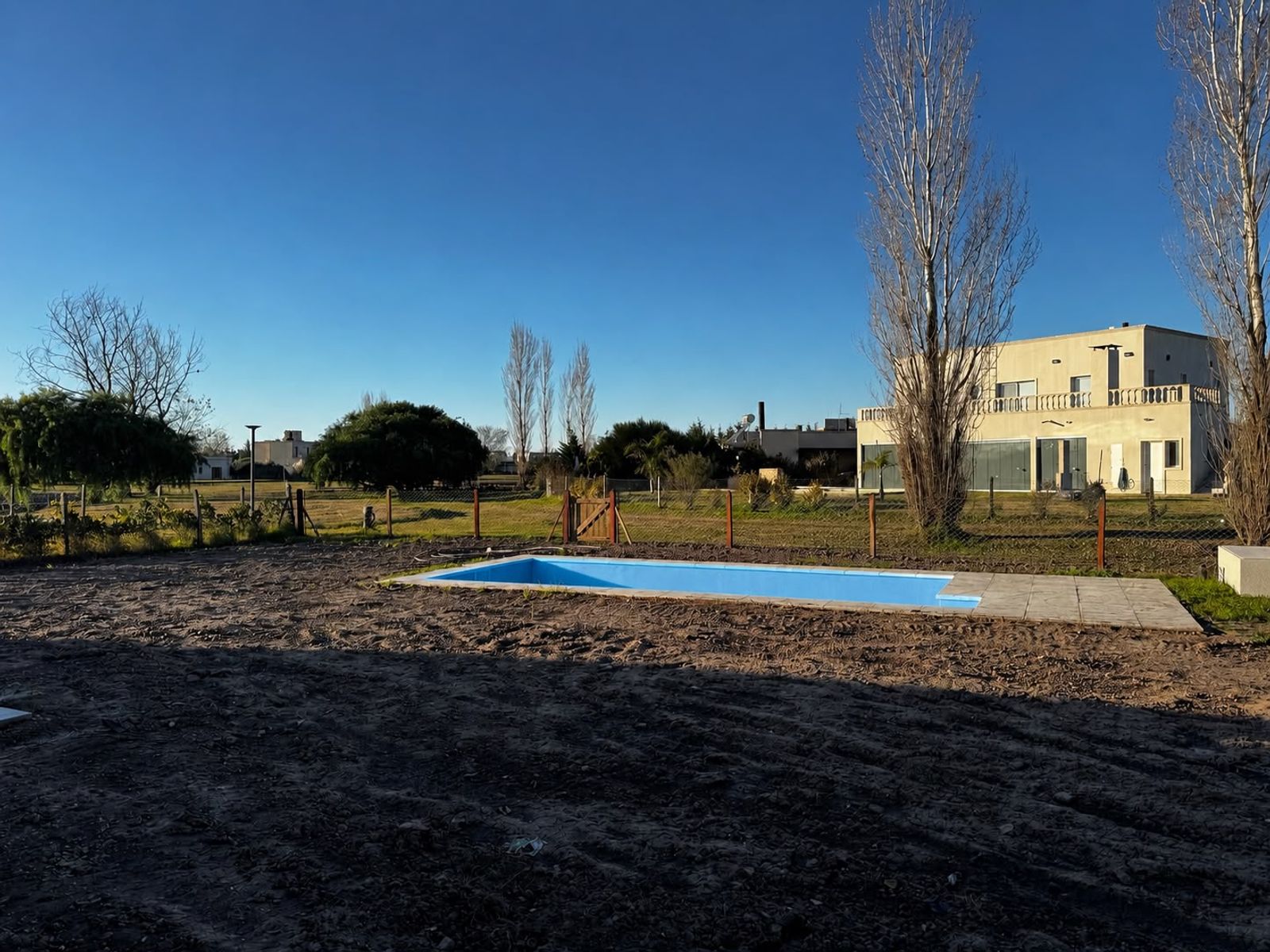 Hermosa casa de 4 ambientes a estrenar en barrio privado Cruz del Sur. - 11