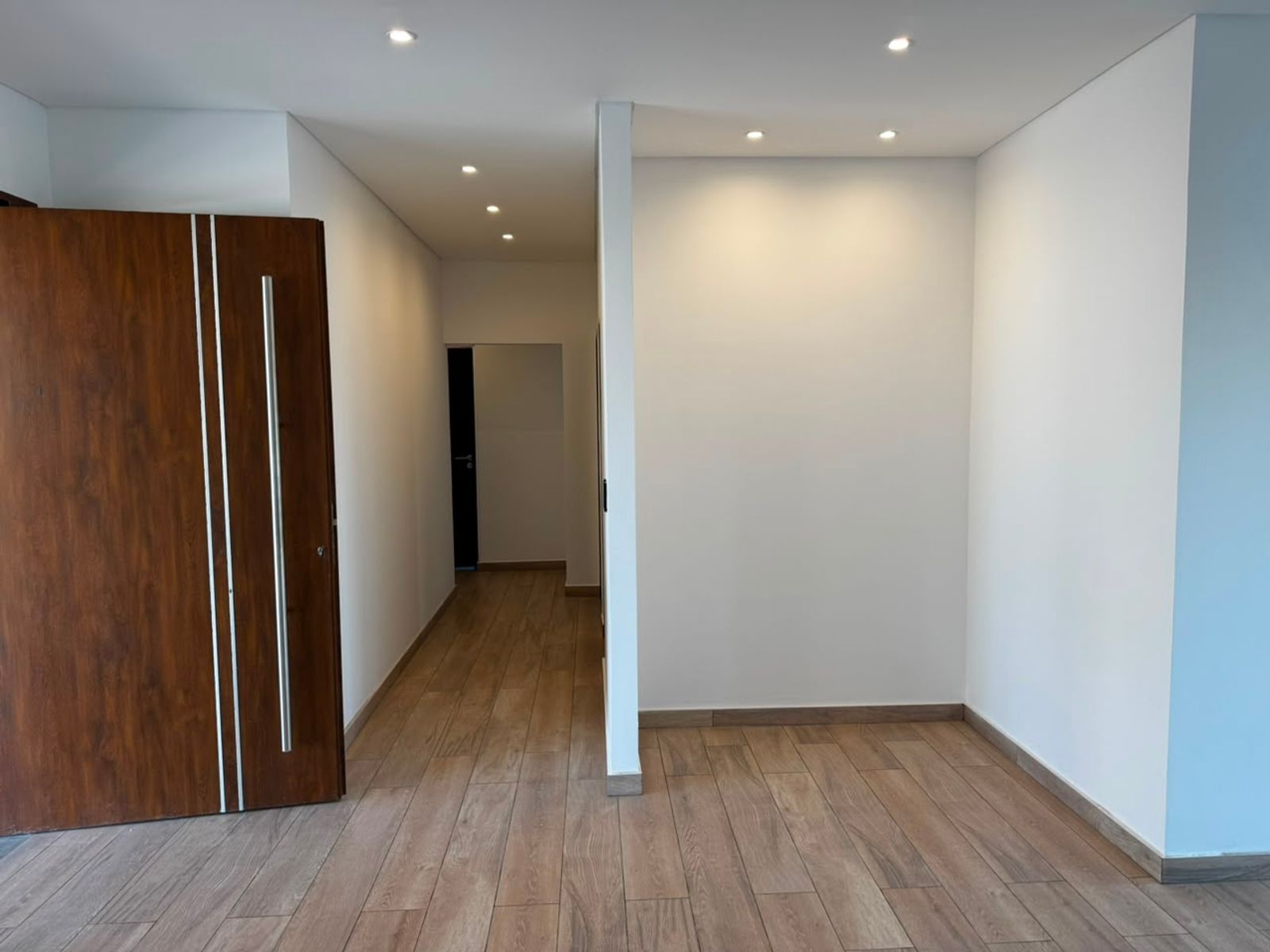 Hermosa casa de 4 ambientes a estrenar en barrio privado Cruz del Sur. - 21
