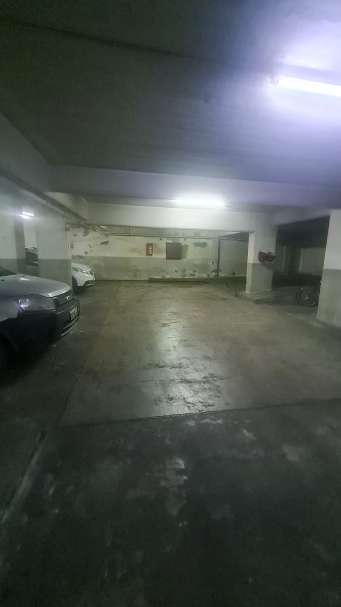 EXCELENTE DEPTO 3 AMBIENTES CON COCHERA CUBIERTA EN BELGRANO - 6