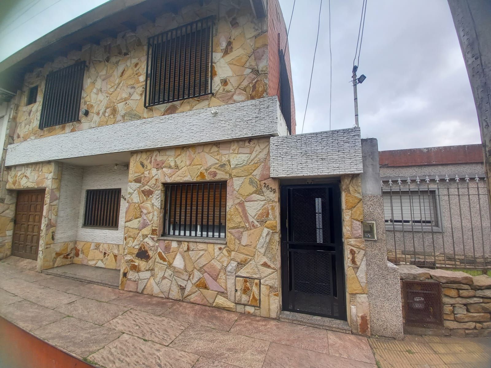 excelente ph 3 amb. con 2 patios - 2