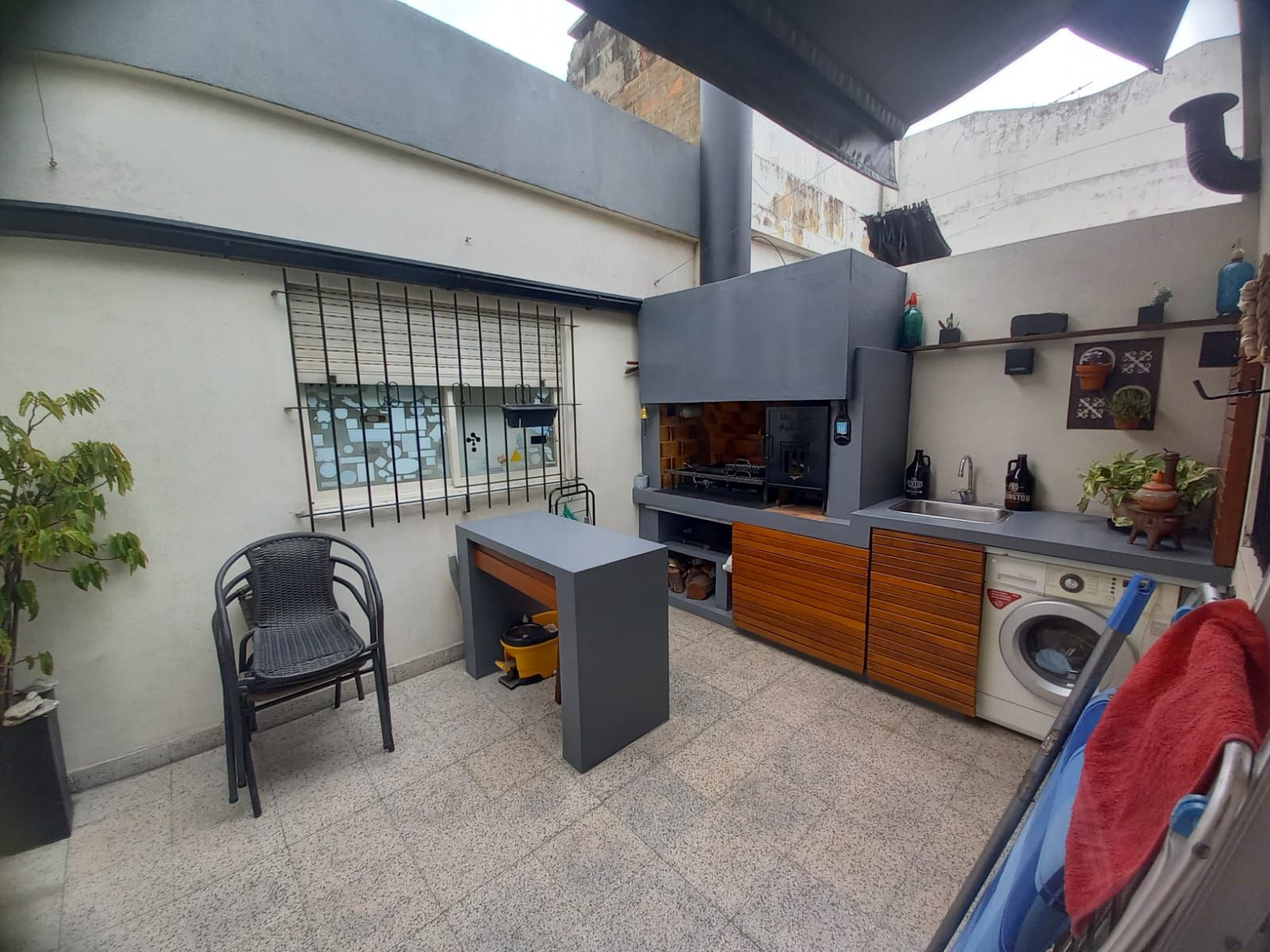 excelente ph 3 amb. con 2 patios - 12