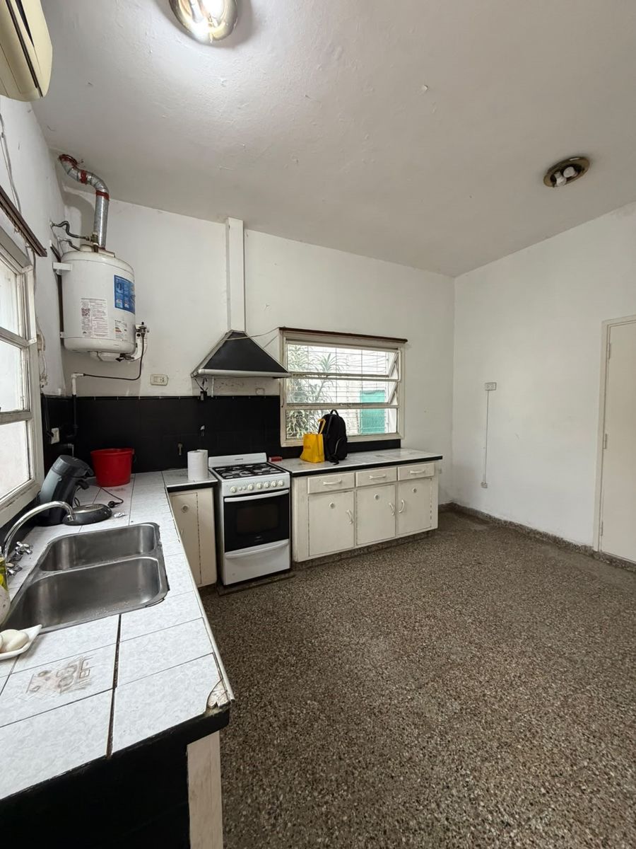 Venta de Casa 3 Ambientes en Villa Luzuriaga. Apta credito - 22