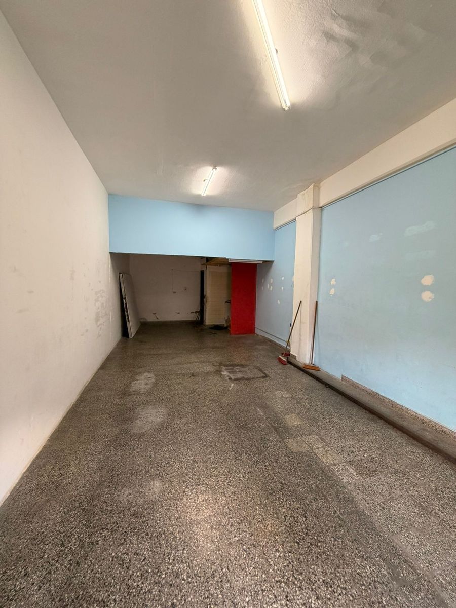 Local comercial en alquiler de 4 x 10 a metros de plaza Barrio Marina, ideal deposito, e- commerce, taller - 4