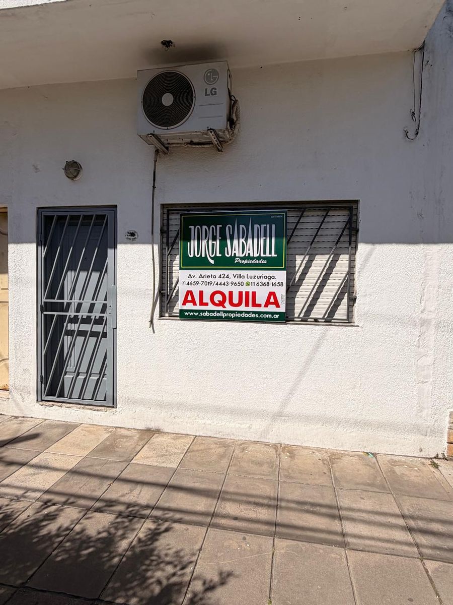 Departamento tipo casa 2 ambientes en planta baja con patio, Villa Luzuriaga. SIN EXPENSAS — foto 8