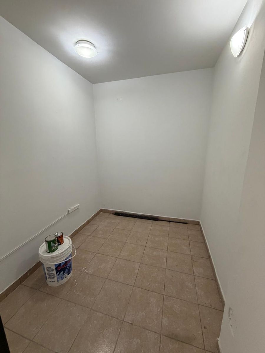 EXCELENTE LOCAL COMERCIAL EN VENTA DE 3,48 X 11 DE LARGO - SOBRE AV. ARIETA. — foto 5