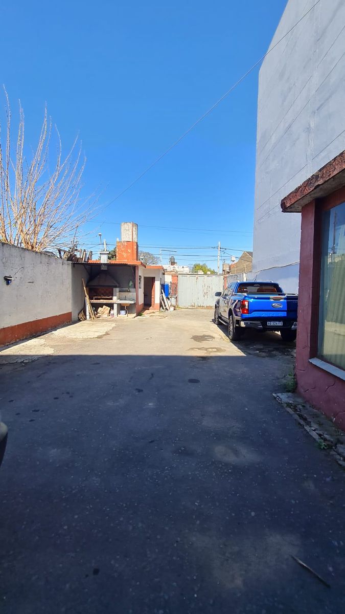 Alquiler de Galpón 230 m2 en Villa Luzuriaga, La Matanza. — foto 3