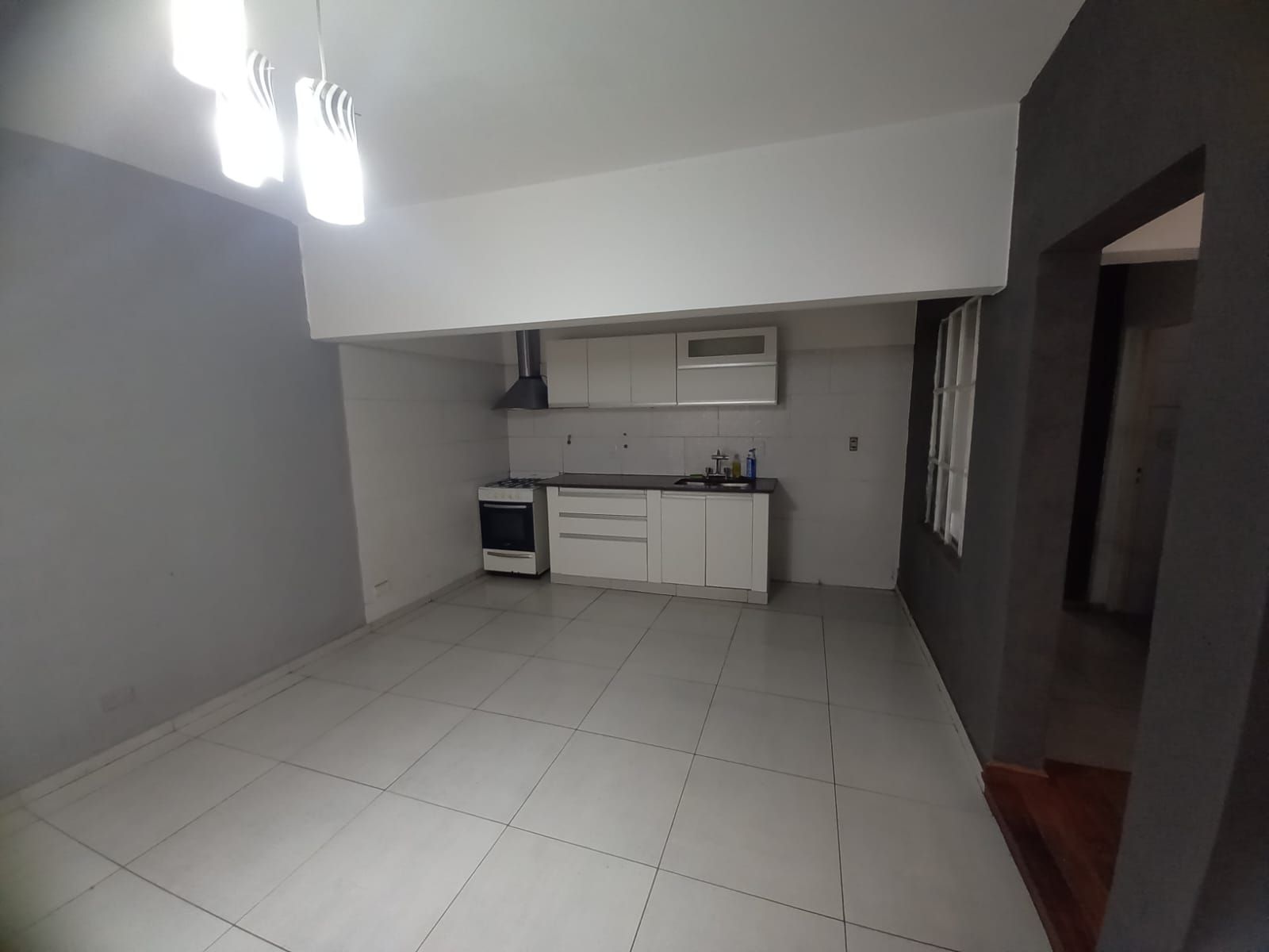 CASA 3 AMBIENTES CON AMPLIO FONDO CON PILETA — foto 3