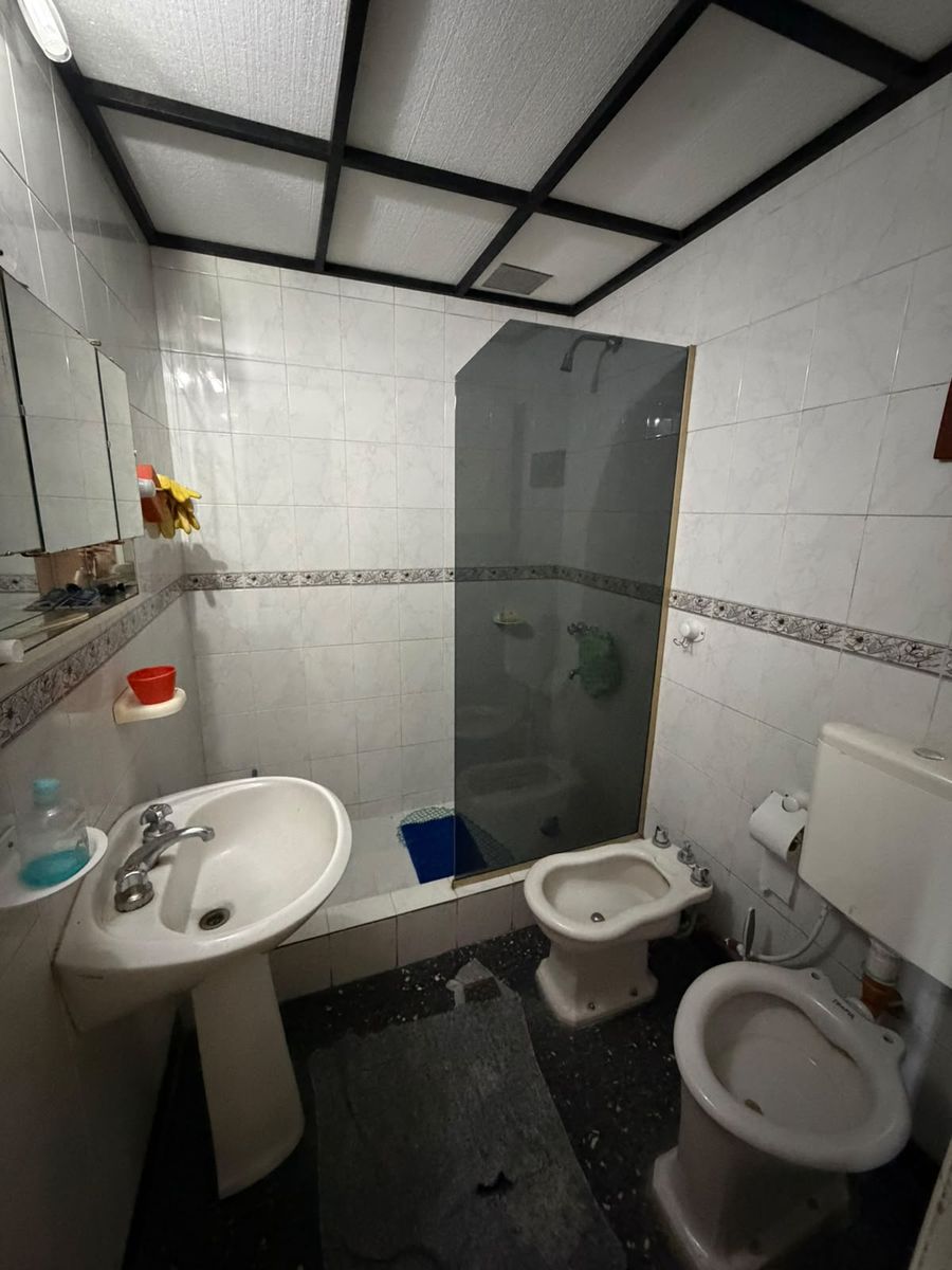 Venta PH de 2 Ambientes con Cochera, Patio, Parrilla y Terraza propia. - 2