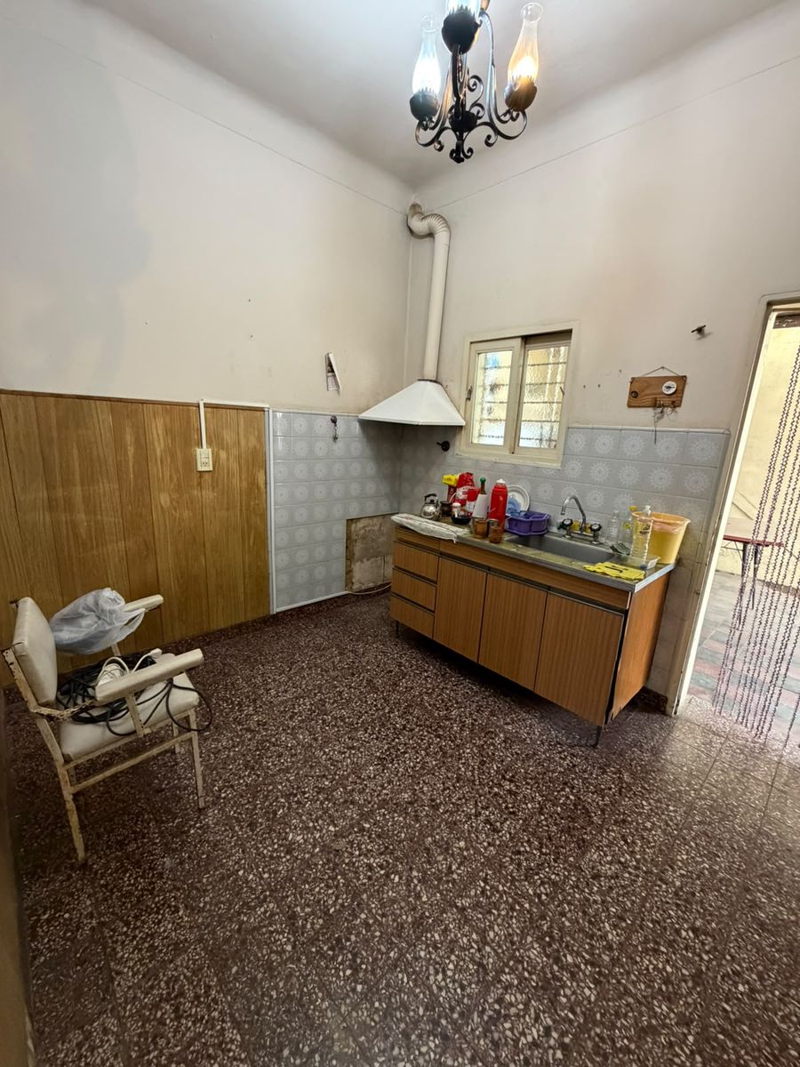Venta PH de 2 Ambientes con Cochera, Patio, Parrilla y Terraza propia. - 11