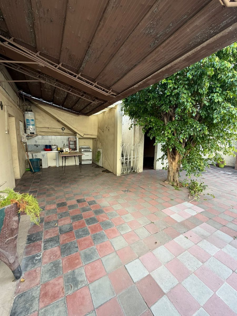 Venta PH de 2 Ambientes con Cochera, Patio, Parrilla y Terraza propia. - 12