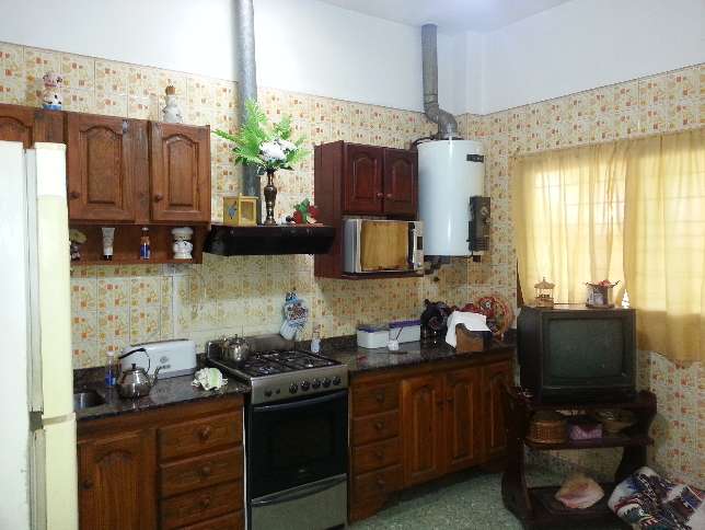 Casa Americana 3 Ambientes, a metros de cristiania. — foto 2
