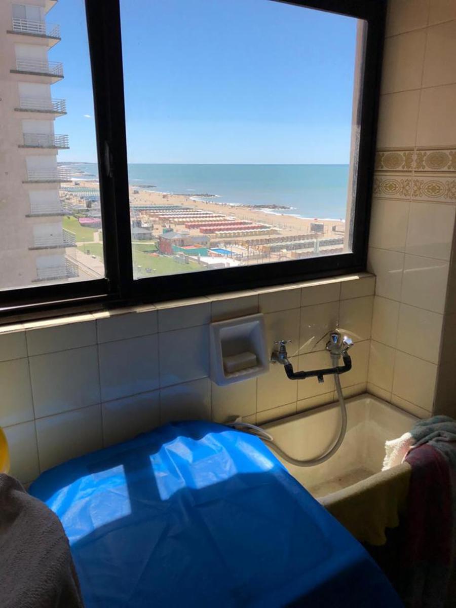 Tres Ambientes + Dep. Frente al Mar — foto 12