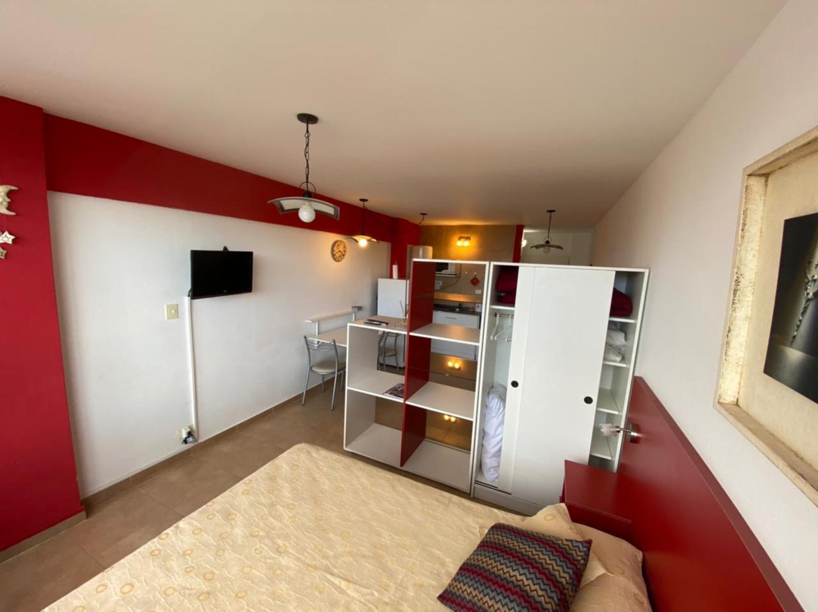 Impecable Monoambiente con Cochera — foto 3