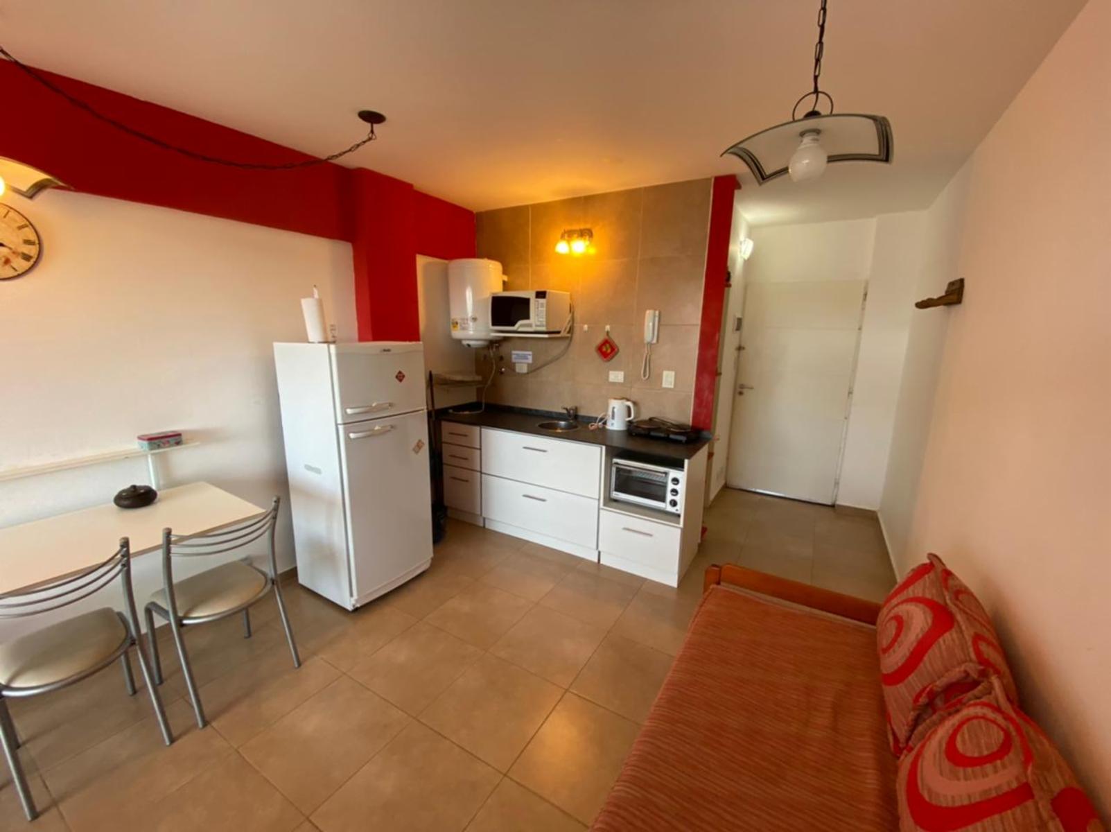Impecable Monoambiente con Cochera — foto 5