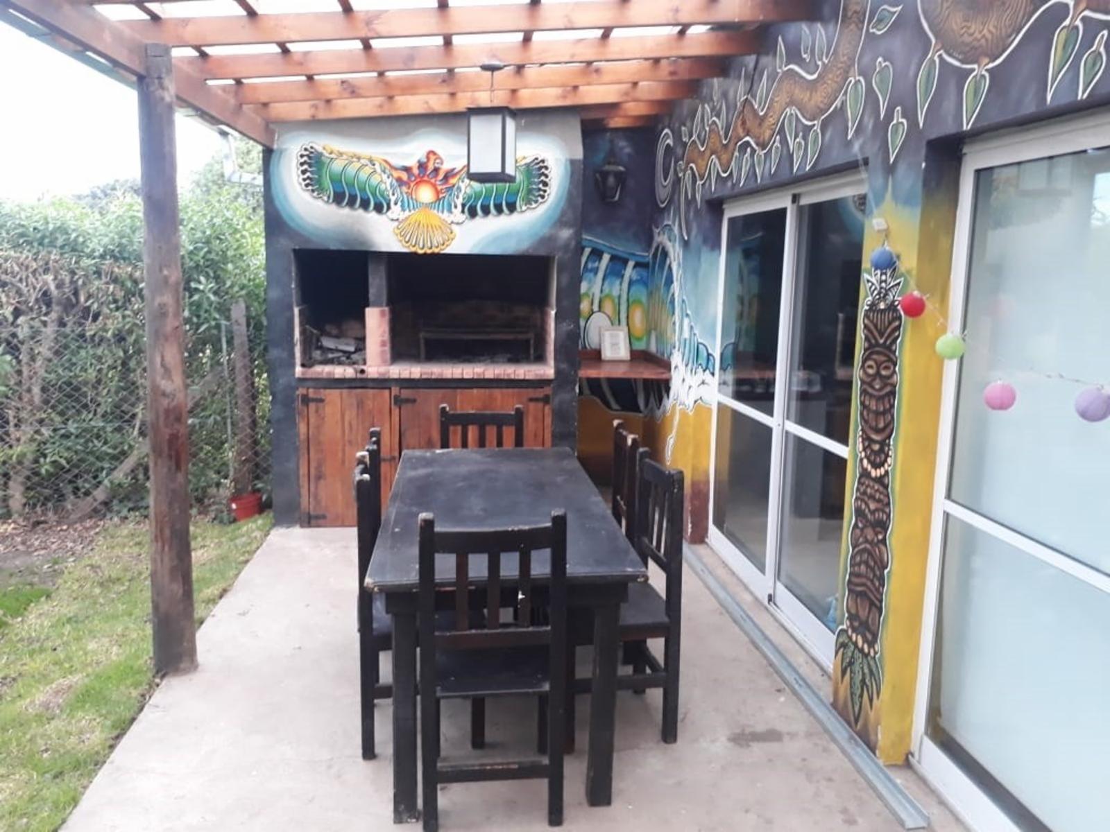 Hermosa Casa de 180 m2 en Dos Lotes — foto 6