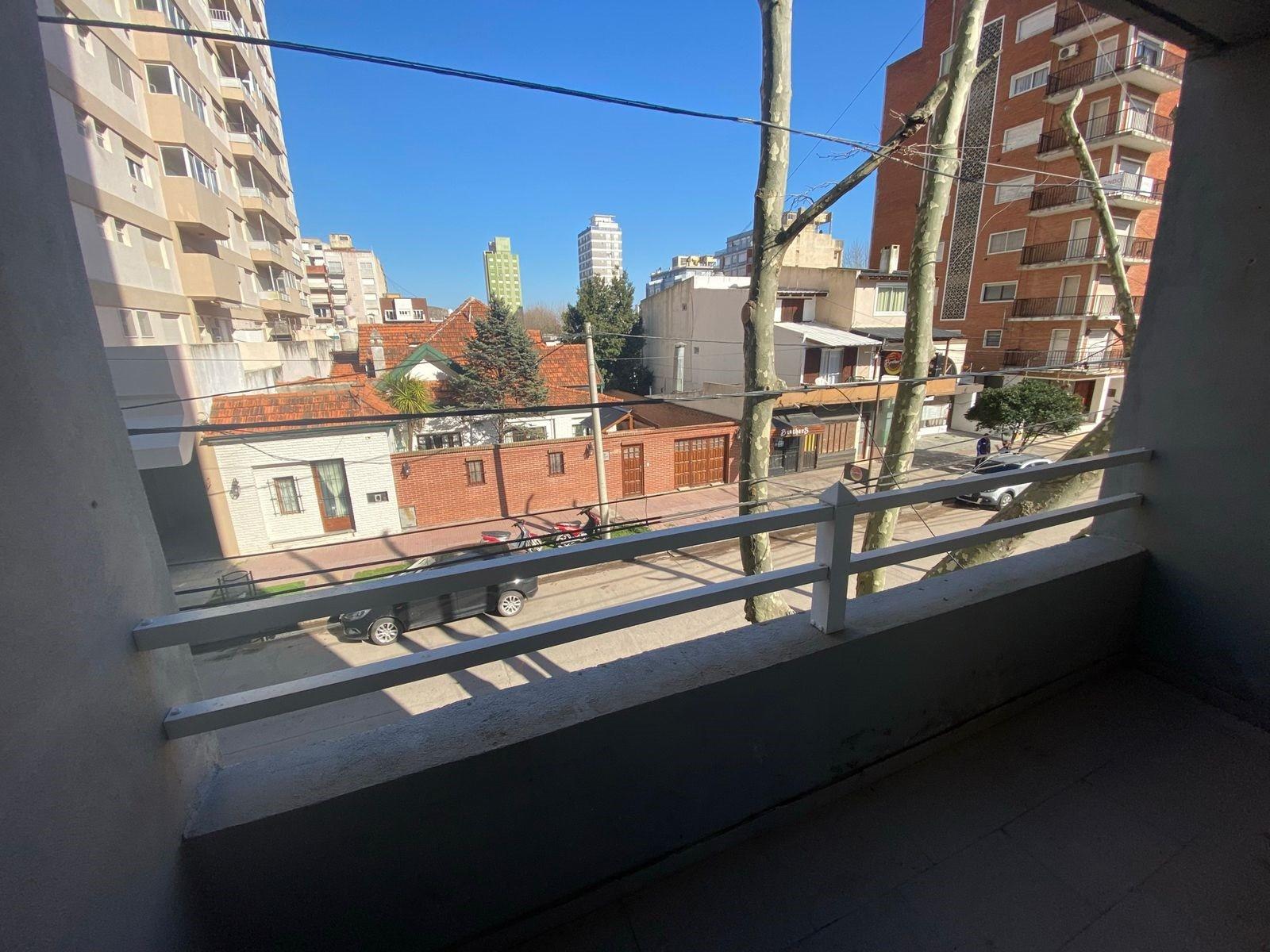 Monoambiente al Frente en Zona 1 — foto 6