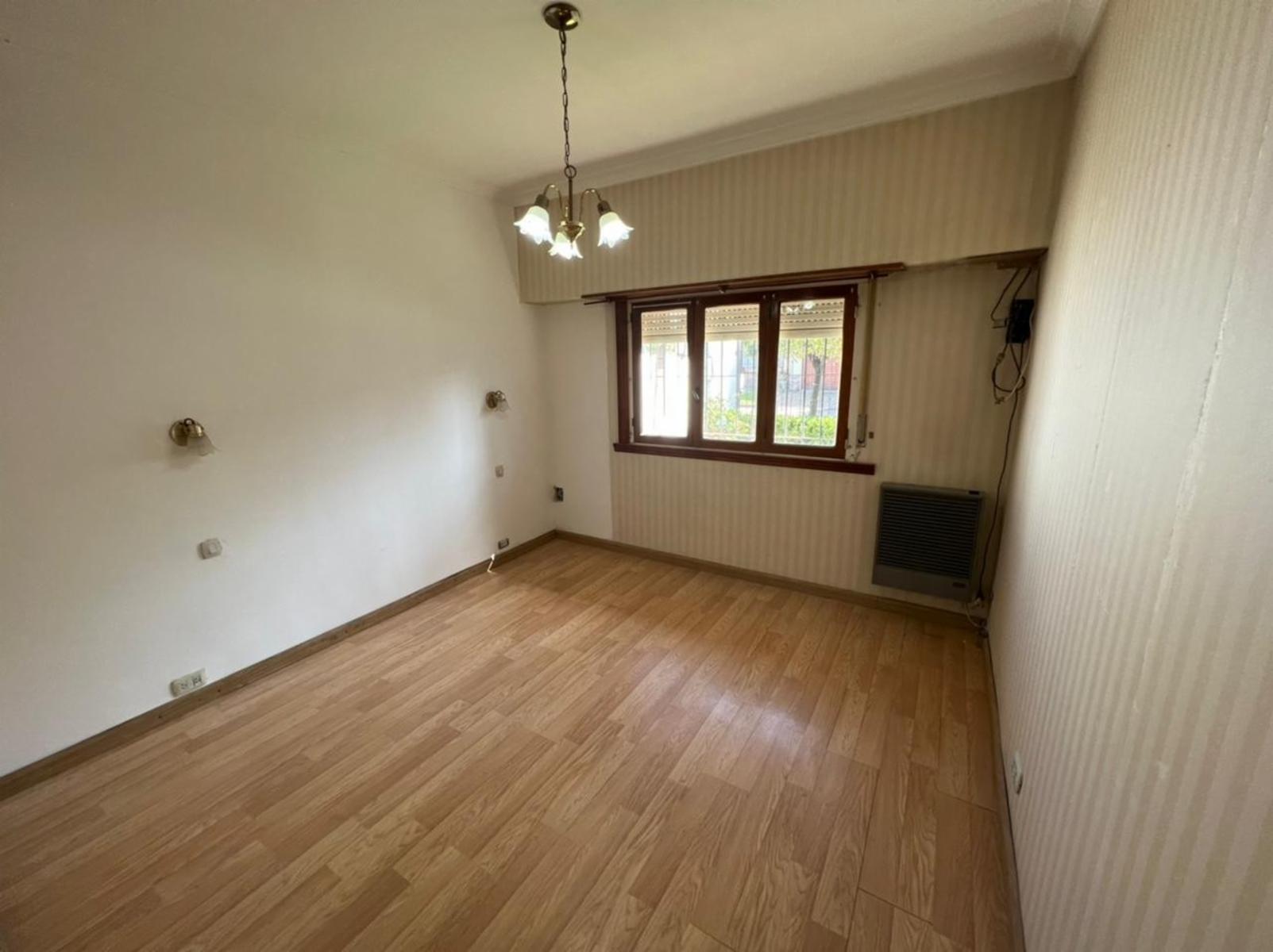 Gran casa de 230 M2. OPORTUNIDAD — foto 7