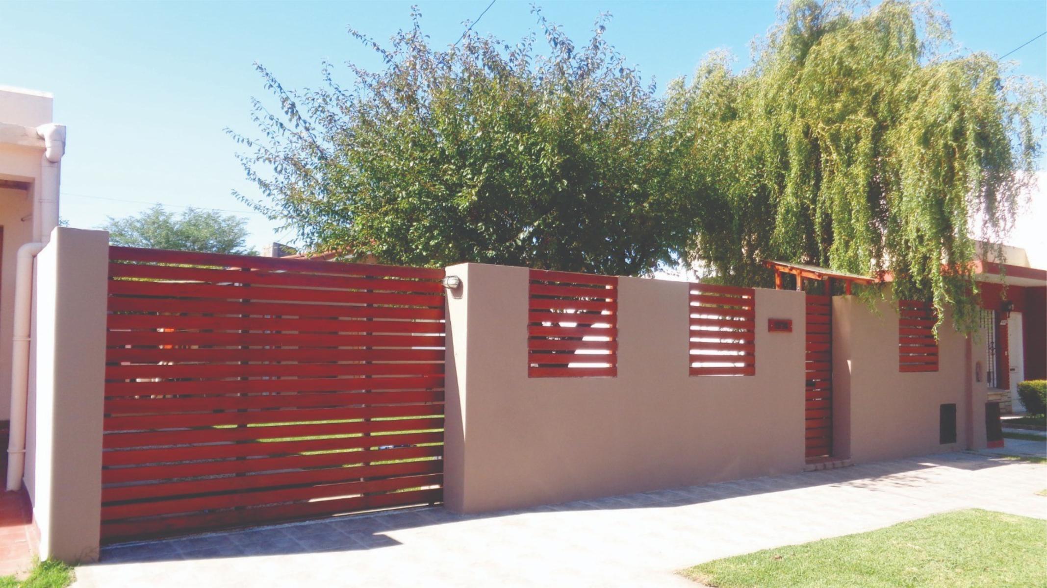 Casa en Venta Excelente estado Zona 3