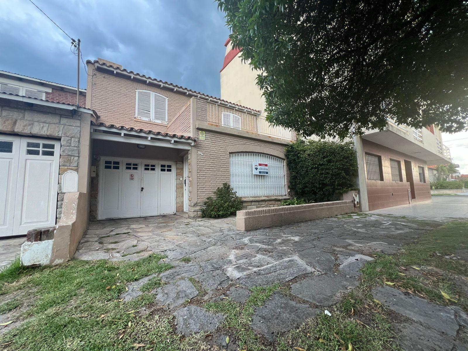 Hermosa Casa de 4 Ambientes + dep.
