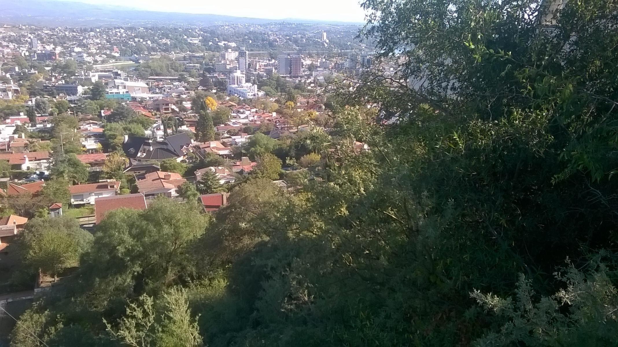 LOTE con la mejor vista de CARLOS PAZ, 1060 m2, buen entorno con todos los servicios, ESCRITURA.. — foto 7