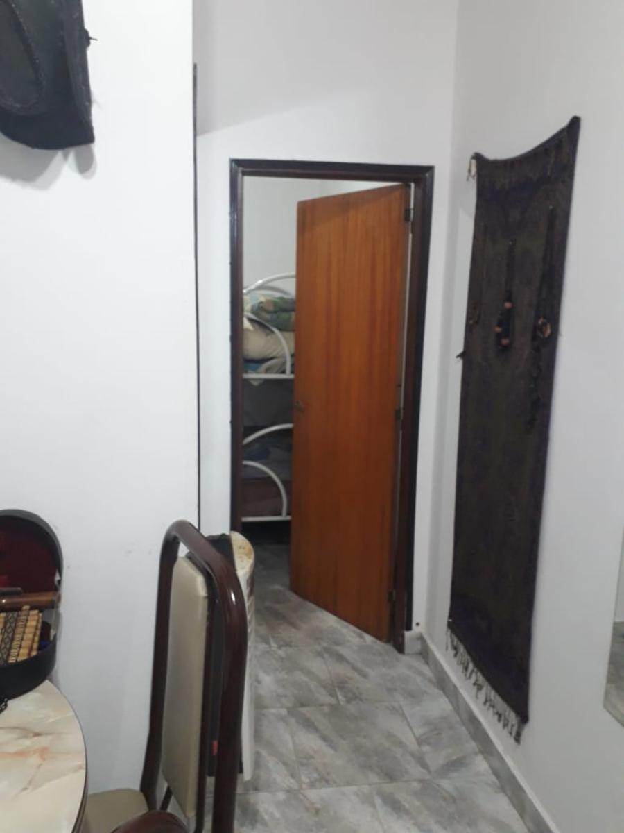 Departamento de 1 dormitorio, cocina-comedor diario y baño con ante-baño, con frente a Av. Carcano a 6 cuadras del centro de villa carlos Paz, con vista a las montañas — foto 3