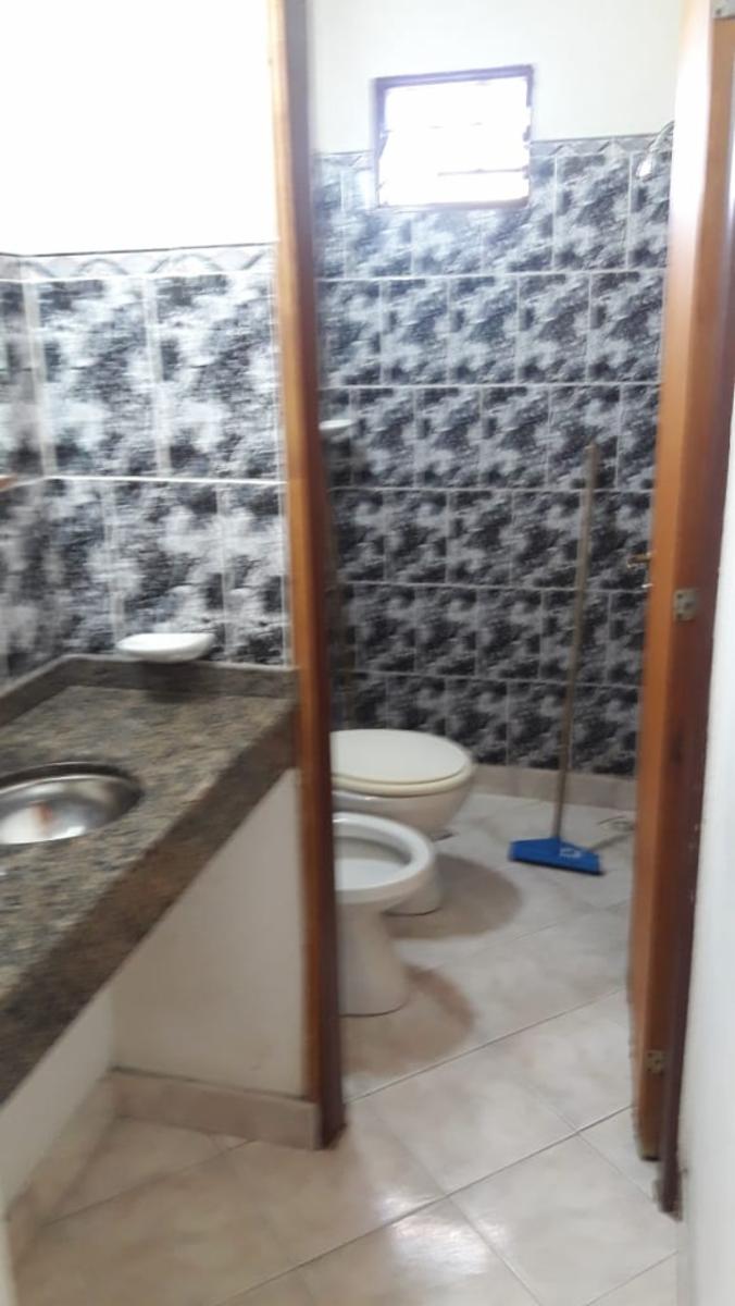 Departamento de 1 dormitorio, cocina-comedor diario y baño con ante-baño, con frente a Av. Carcano a 6 cuadras del centro de villa carlos Paz, con vista a las montañas — foto 9