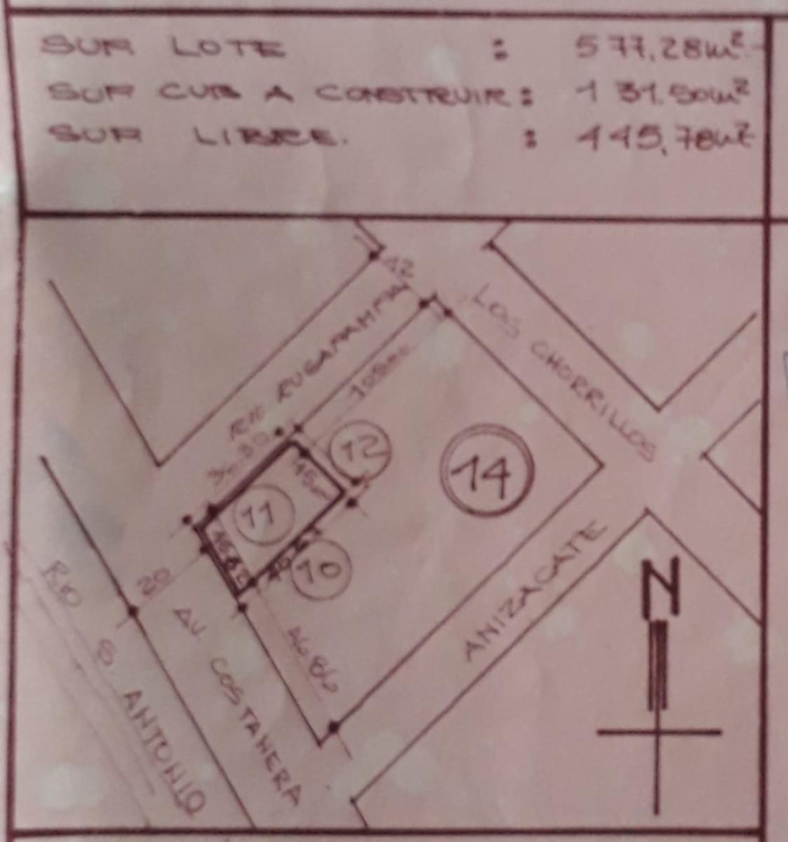 Chalet Frente al RIO, con 2 dormitorios, cocina-comedor, living-comedor con hogar a leña, baño con antebaño, garaje con asador y lavadero, terreno 577 m2 y cubiertos 131 m2. - 8