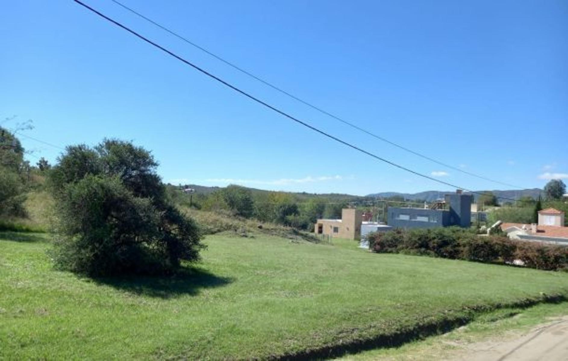TERRENO EN BARRIO CERRADO LOMAS DEL REY . - 1113 M². — foto 5
