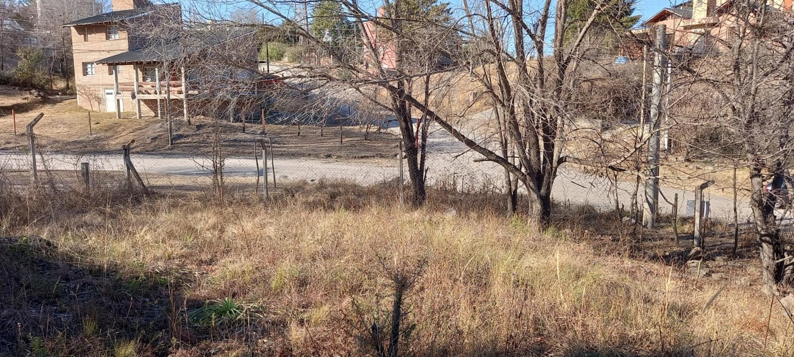 Lote PLAYAS DE ORO de san antonio de arredondo, terreno con 700m2, a mts del rio, esquina y alambrado perimetral - CON ESCRITURA — foto 9