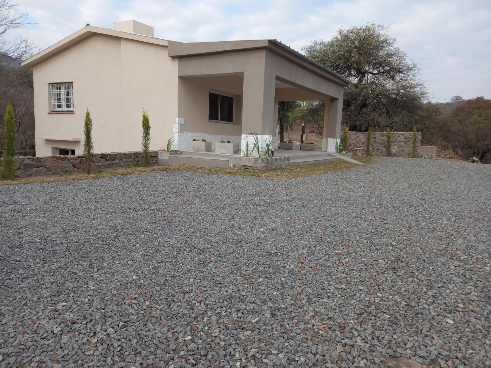 Campo de 2 hectareas con 8524 m2, sobre la ruta frente al balneario El Diquecito.... CON TODOS LOS SERVICIOS, PLANO DE MENSURA Y ESCRITURA. - 11