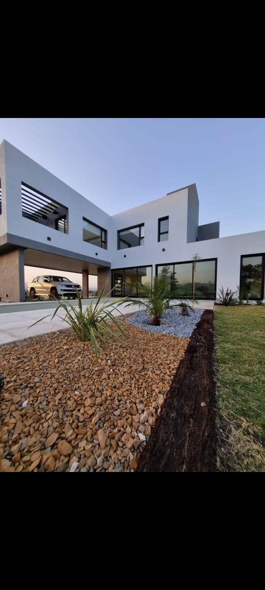 Chalet de categoria, edificaddo con matriales de primera calidad, NUEVA A ESTRENAR, A 15 minutos de carlos paz y en ruta rapida para Cordoba capital, — foto 5