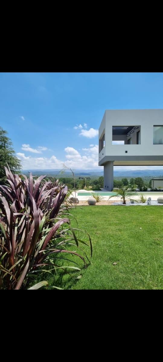 Chalet de categoria, edificaddo con matriales de primera calidad, NUEVA A ESTRENAR, A 15 minutos de carlos paz y en ruta rapida para Cordoba capital, — foto 6