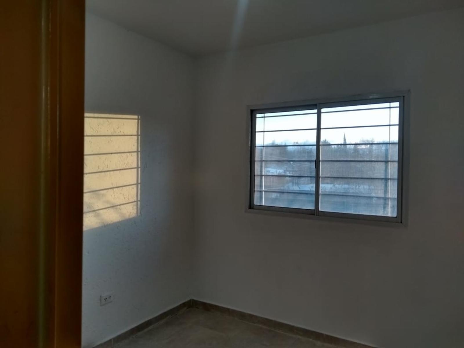 2 Departamentos, con cocina-comedor, baño instalado y un dormitorio, En San Antonio de Arredondo, a 2 cuadras de la ruta.. — foto 3