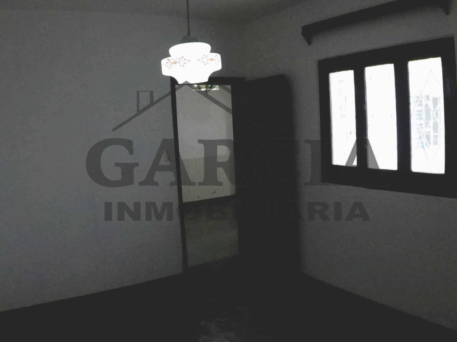 Dpto, ROSARIO, SANTA FE, EN PLENIO CENTRO, zona facultades , hospitales, zona peatonal, CON COCINA-COMEDOR, BAÑO Y DORMITORIO, patio, terraza.. — foto 7